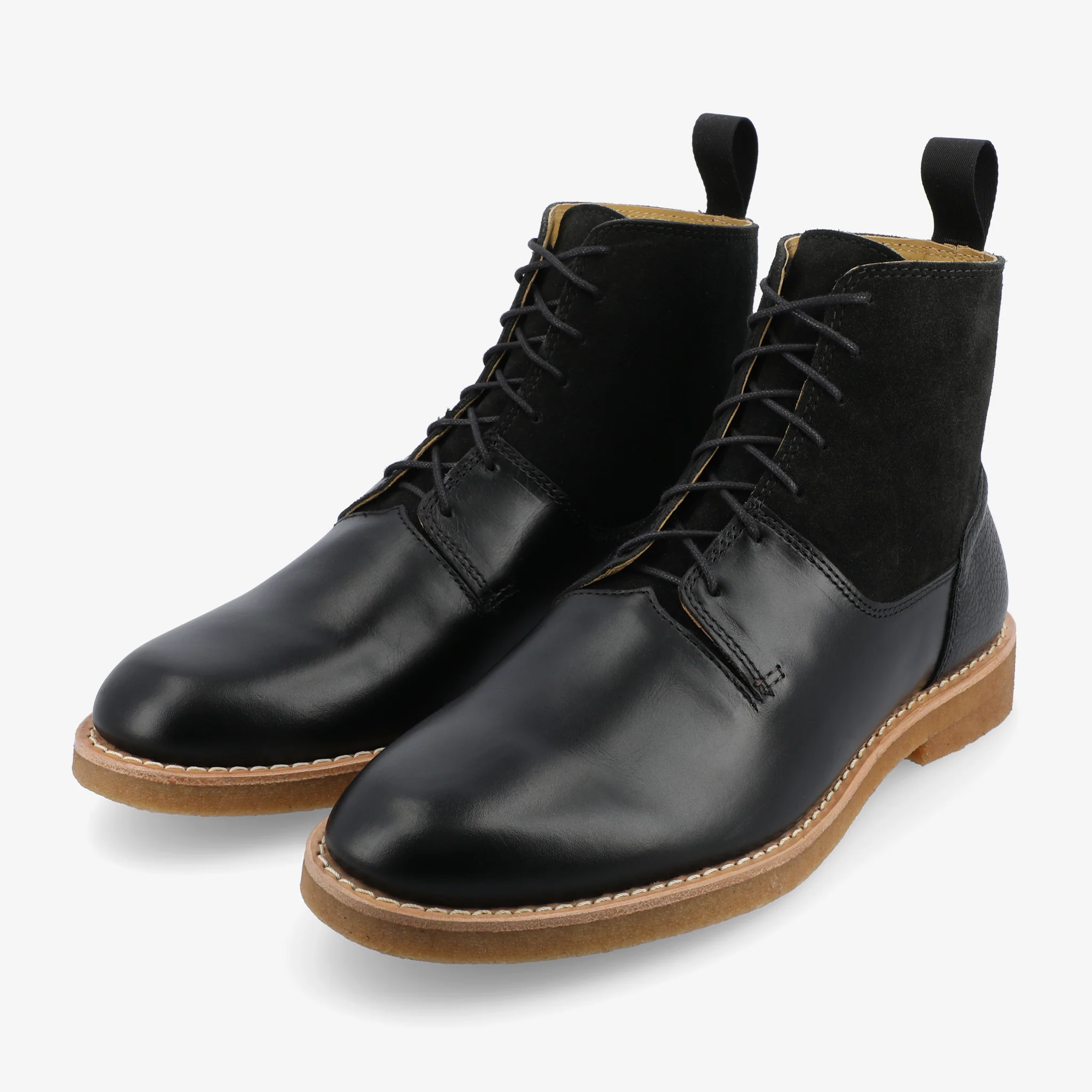 The Douglas Boot in Midnight - Image 2