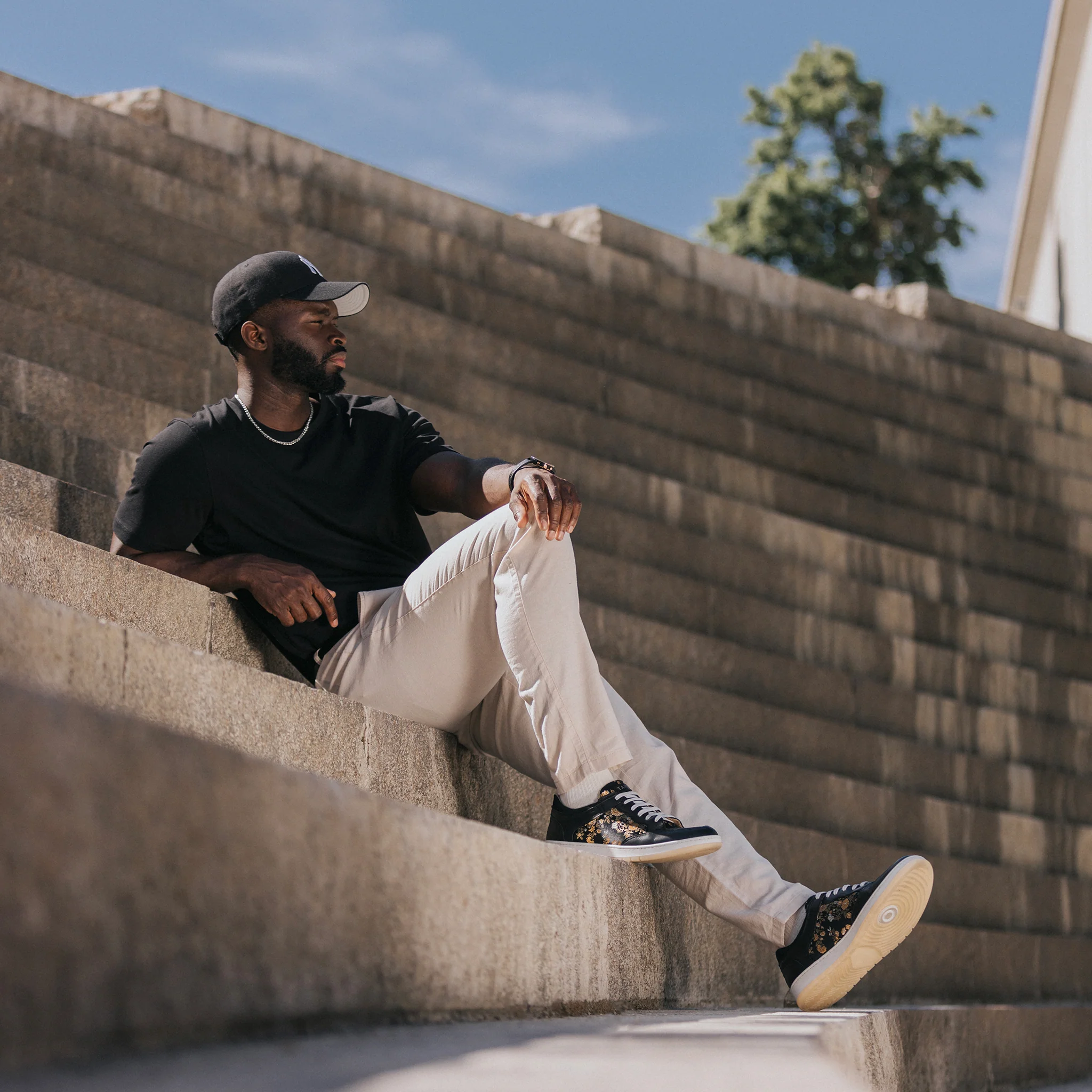 The Rapido Low Sneaker in Eden Noir - Image 3