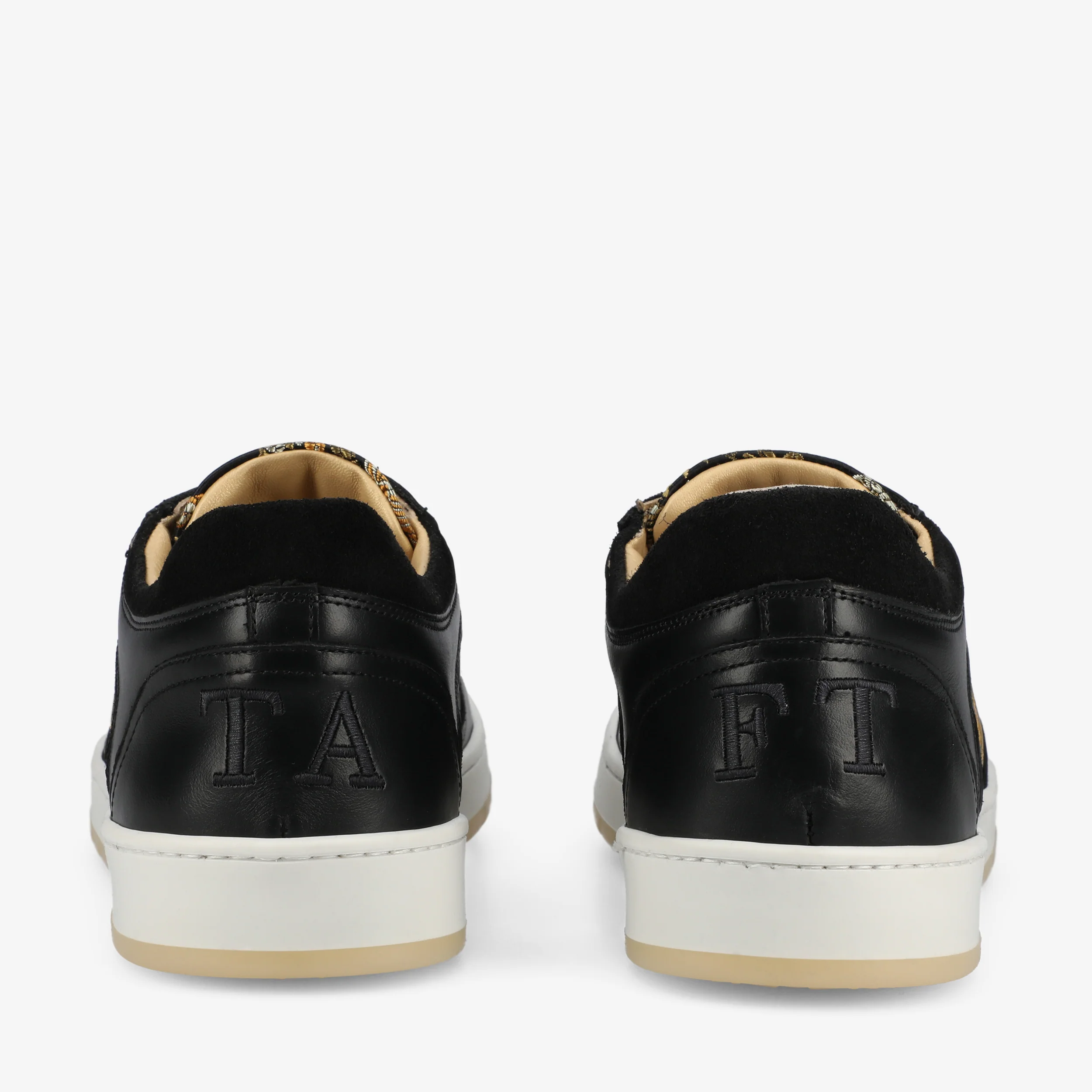 The Rapido Low Sneaker in Eden Noir - Image 6
