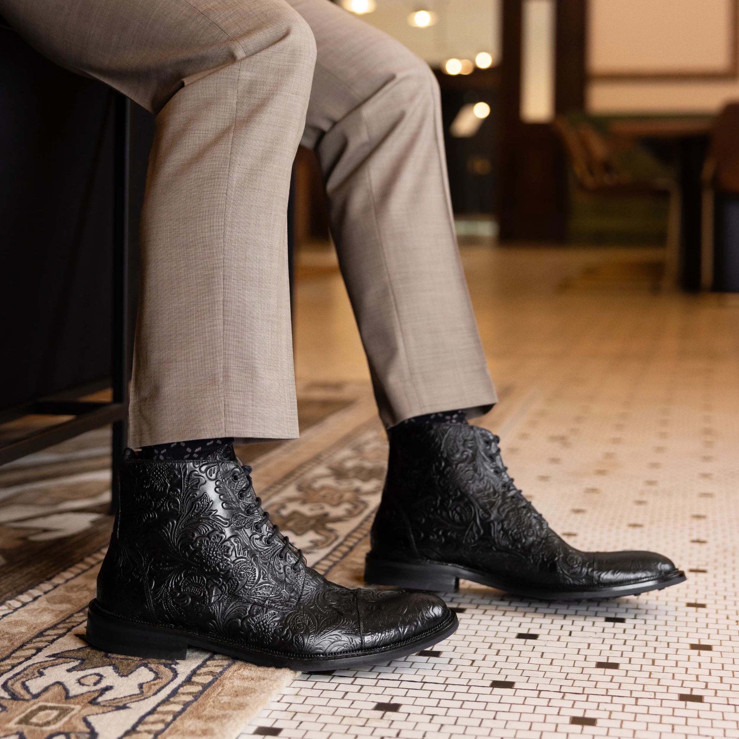 The Rome Boot in Noir Viejo - Image 4